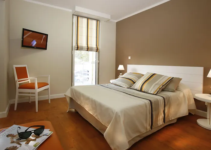 Club La Font Des Horts Feriested Hyères