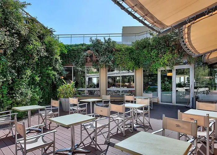 Club La Font Des Horts Feriested Hyères